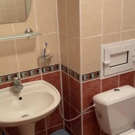 Global Apartment *